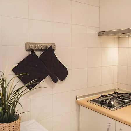 아파트 Lovelystay - Charming Marques Flat *