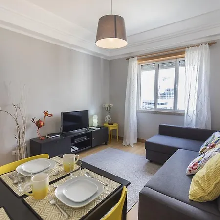 Lovelystay - Charming Marques Flat * Лиссабон