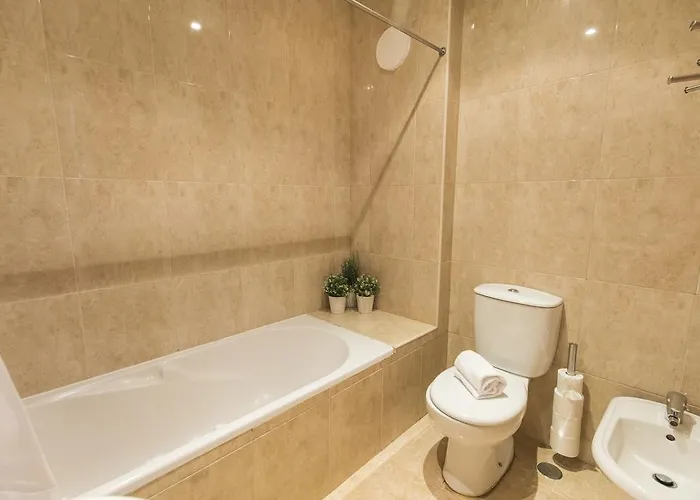 Lovelystay - Charming Marques Flat 리스본