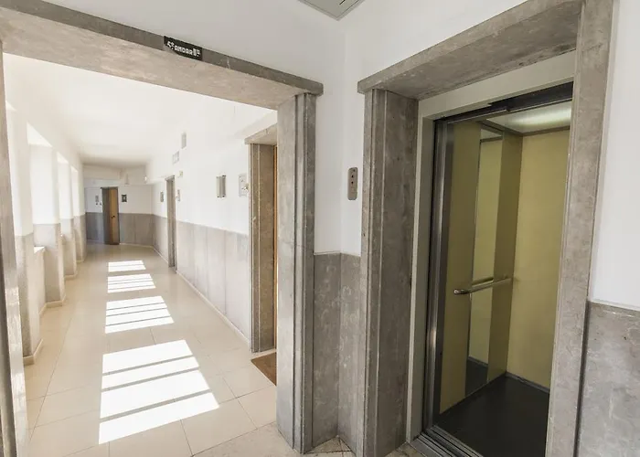 Lovelystay - Charming Marques Flat * 리스본