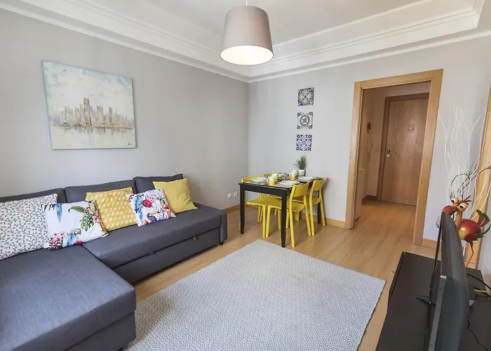 아파트 Lovelystay - Charming Marques Flat