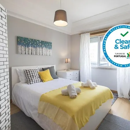 Lovelystay - Charming Marques Flat Daire